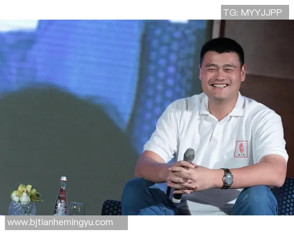 姚明登场瞬间的震撼与魅力揭秘篮球场上的传奇时刻