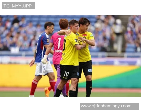 东京队与柏太阳神的激烈对决谁能在赛场上笑到最后 东京队与柏太阳神的激烈对决谁能在赛场上笑到最后